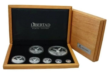 Set of 7 Mexican Libertad 1/20 - 5 oz Silver coins 2019 Proof