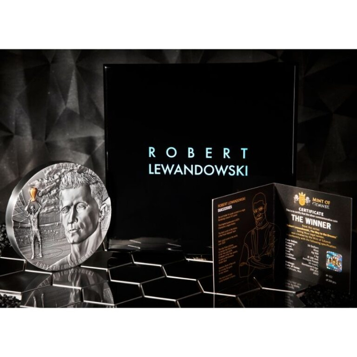 Niue Winner – Robert Lewandowski Road to Dreams 32.15 oz Silver 2022 High Relief