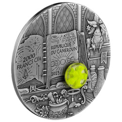 Camerún: Mago 2 oz Plata 2023 Alto Relieve Antiqued Coin