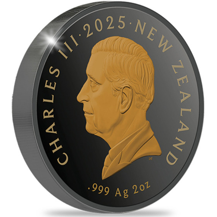 Kiwi placcato in oro 2 once d'argento 2025 Black Proof High Relief