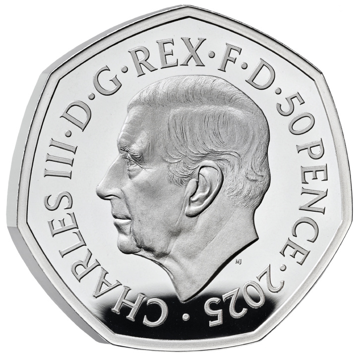 A 80-a aniversare a Zilei Victoriei în Europa 50 pence Argint 2025 Proof