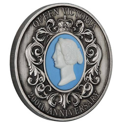 Queen Victoria 200th Anniversary coloured 2 oz Silver 2019 Antiqued Cameo Coin
