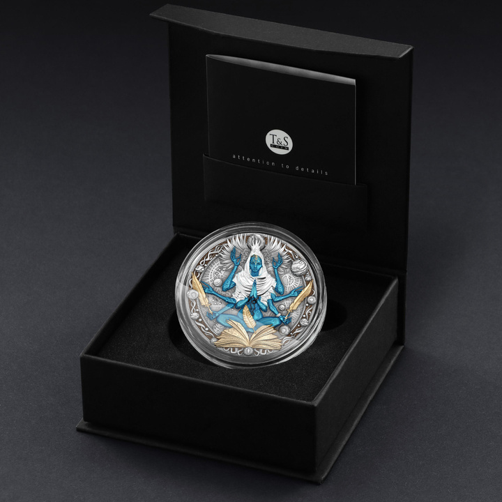 Niue: Cobellian Coloured/Gilded 2 oz Silver 2025 Antiqued Coin