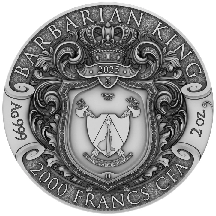 Cameroon: Barbarian King pozlacená 2 unce Stříbra 2025 Antiqued Coin