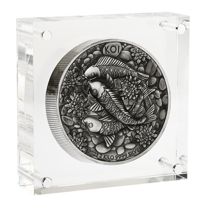 Koi Fish 2000 grams Silber 2023 High Relief Antiqued Coin