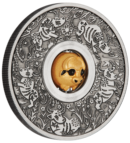 Lunar III: Rok buvola 1 unce stříbra 2021 Rotating Charm Antiqued Finish
