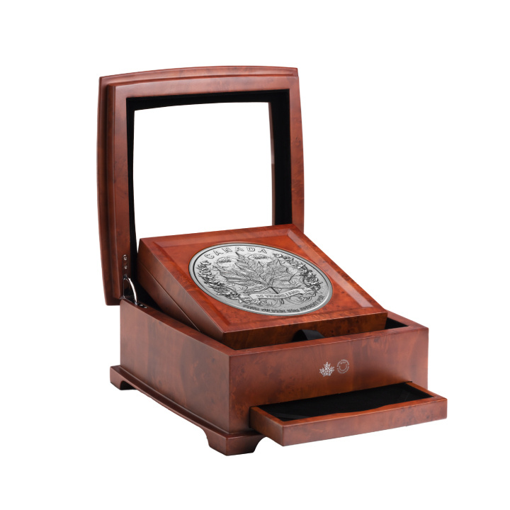 Foglia d'acero canadese - 35° anniversario 5000 grammi d'argento 2023 Proof opaco