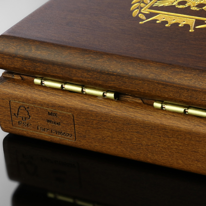 Artefacts: Gjallarhorn placcato in oro 2 once d'argento 2024 Ultra High Relief