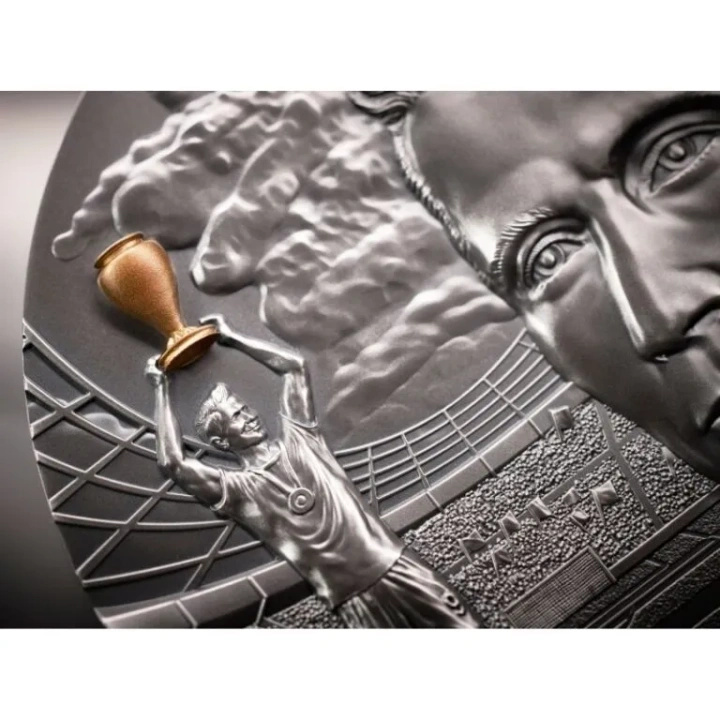 Niue Winner – Robert Lewandowski Road to Dreams 32.15 oz Silver 2022 High Relief