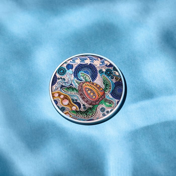 Monedă din argint The Perth Mint: Turtle Yaunati colorată 2 uncii de argint 2026 Antiqued
