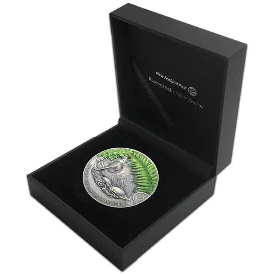 Kiwi colored 2 oz Silver 2021 Antique Finish