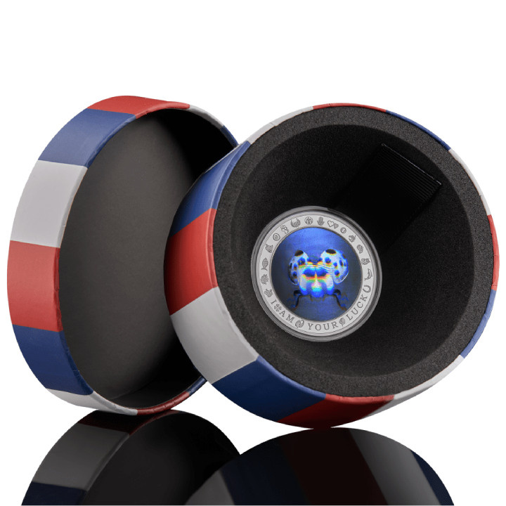 Niue: Boží kráva barevná 1 $ stříbro 2022 Prooflike