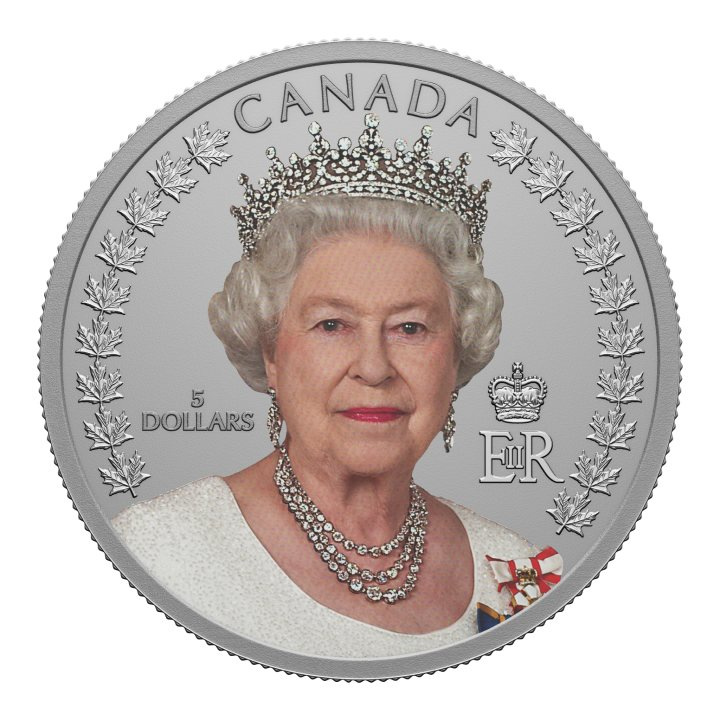 Canada: Ritratto della regina Elisabetta II colorato $5 Argento 2022 Proof