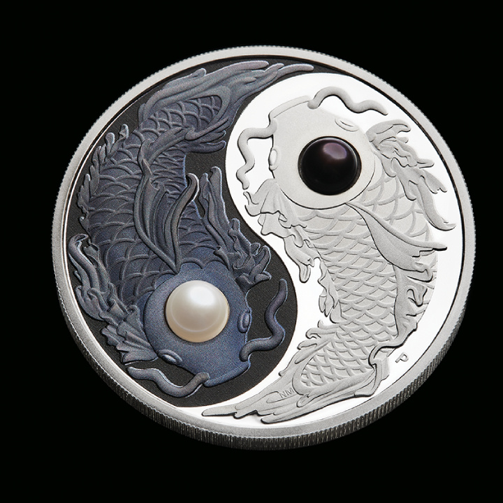 Tuvalu: Yin Yang Koi coloured 5 oz Silver 2024 Proof Coin