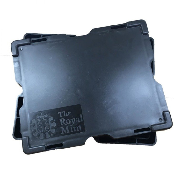 The Queen’s Beasts: The Falcon of the Plantagenets 10 oz Silver 2020