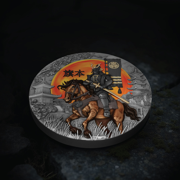 Niue: Hatamoto kolorowany/pozłacany 2 uncje Srebra 2025 Antiqued Coin