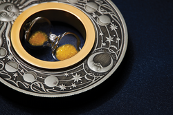 Tuvalu: Hourglass 2 uncje Srebra 2021 Antiqued Coin