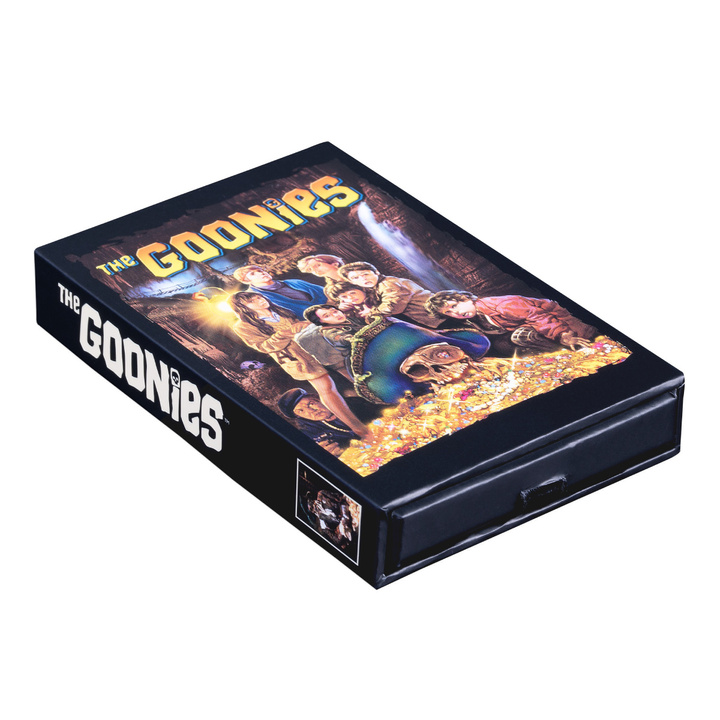 Samoa: The Goonies VHS Tape kolorowany 2 uncje Srebra 2025 Antiqued Shaped Coin