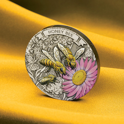 Austrálie: Honey Bee kolorovaná 2 oz Stříbra 2025 Antiqued Coin