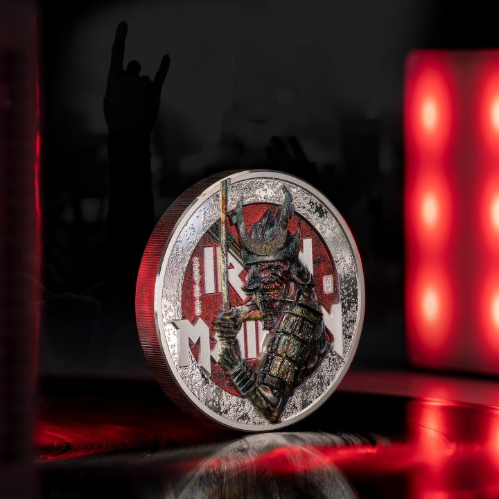 Cook Islands: Iron Maiden – Senjutsu coloured 2 oz Silber 2022 Proof Ultra High Relief