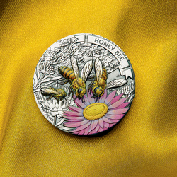 Austrálie: Honey Bee kolorovaná 2 oz Stříbra 2025 Antiqued Coin