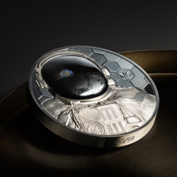 Îles Cook : Vrais héros - Astronaute coloré 1000 grammes d'argent 2024 Black Proof