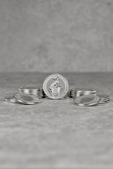 The Queen’s Beasts: White Greyhound of Richmond 1 oz Platin 2022