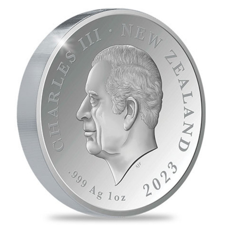 New Zealand: Avatar - The Way of Water 'Neytiri and Jake' Set of Two coloured Silver 2023 Proof Coins