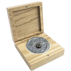 Czad: Meteorite Art - Campo Del Cielo 5 uncji Srebra 2018 Antiqued Coin (bez certyfikatu)