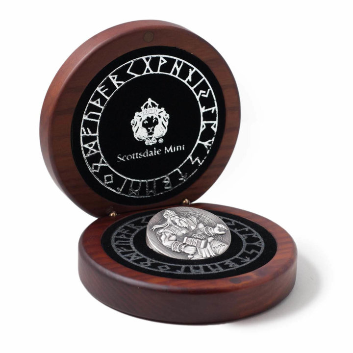 Niue: Vikings - Thor 2 uncje Srebra 2016 Proof Antiqued Coin