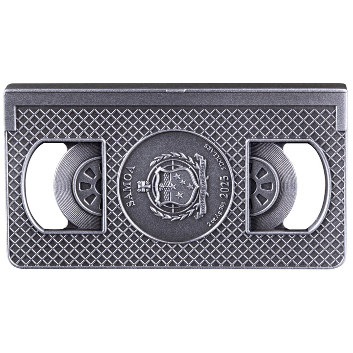Samoa: The Goonies Cinta VHS colorida 2 oz Plata 2025 Moneda con forma envejecida