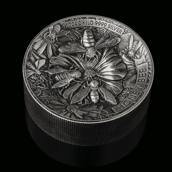 Honey Bee 2000 grams Silver 2024 High Relief Antiqued Coin