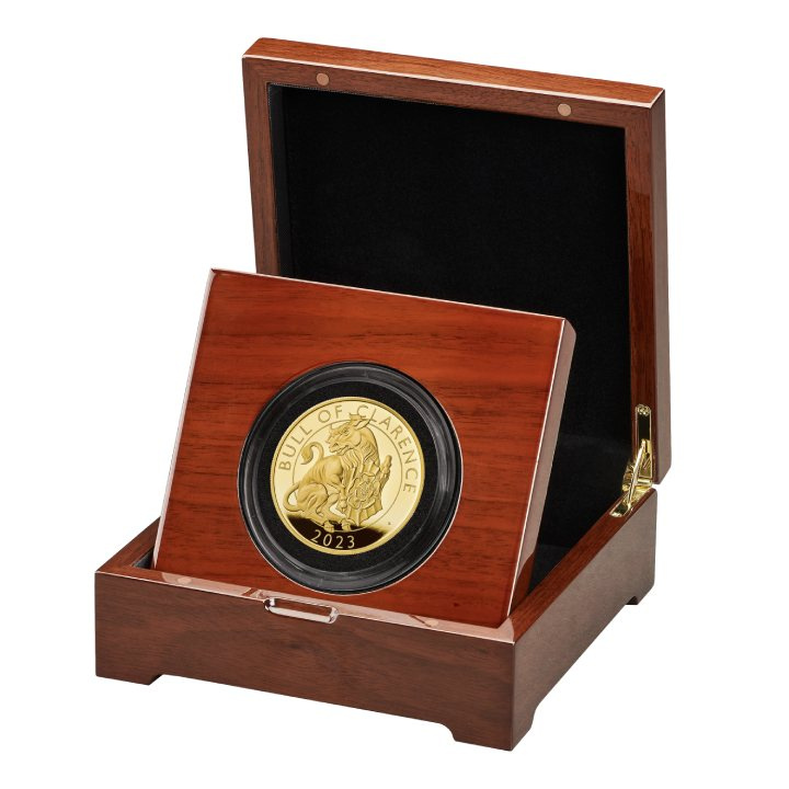 The Royal Tudor Beasts: The Bull of Clarence 5 oz Gold 2023 Proof